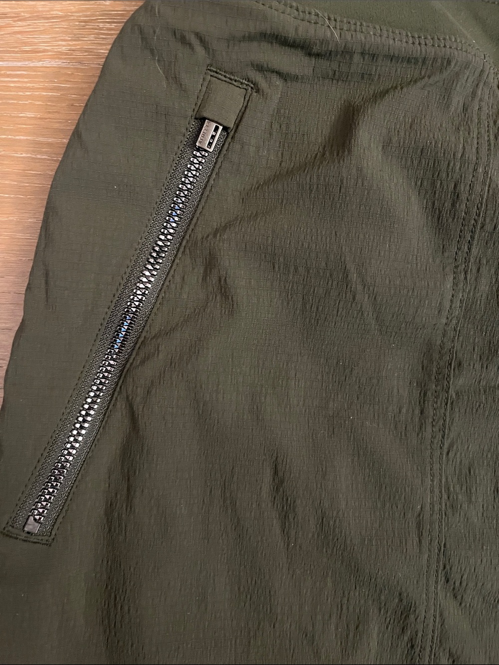 Athleta Trekkie North Skirt/Skort in Olive Green size 16 - Picture 7 of 10